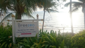 Breezeo outside