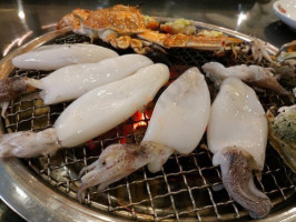Amporn Seafood food