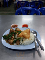 เปี๊ยกโภชนา food