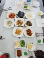 장미횟집 food