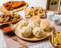 Láng Gǎng Shì Xiān Ròu Bāo Tái Zhōng Nán Tún Diàn food