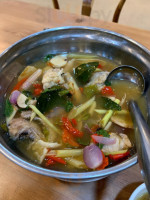 Seafood Club Bang Saen food