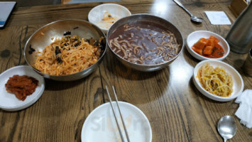 봉순이팥죽 food