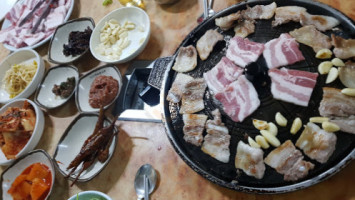 구읍식당 food