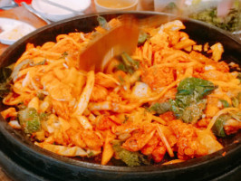 춘천닭갈비 food