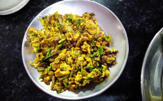 Gopal Neori Chowk food