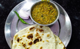 Gopal Neori Chowk food