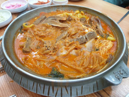 이바돔감자탕 food