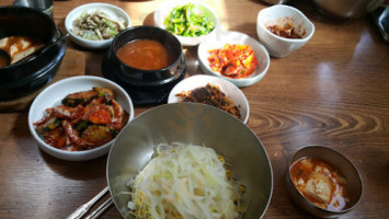 유정식당 food