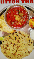 Himalaya Restaurant And Bar food