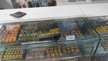 Shyam Sweets& Confectionery food