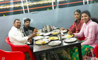 Indian Tadkaa Pure Veg Best Family In Kopargaon outside