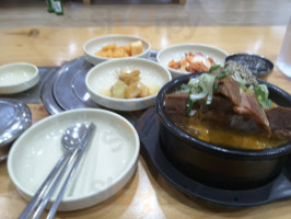 장대포삼겹살 food