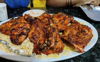Raidan Kuzhimanthi Pallikkalbasar food