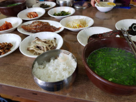 여여식당 food