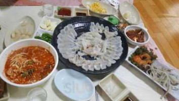 바다횟집 food