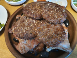 시골돼지담양숯불갈비 food