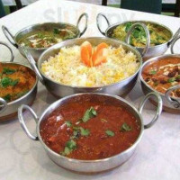 Halims Indian Taj Restaurant food
