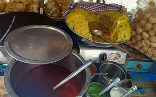 Krishna Bhel Ceter food