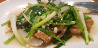 Laem Cha-roen Seafood food