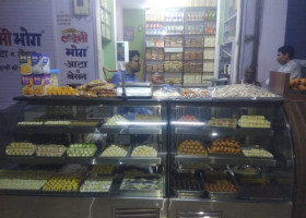 Gunjan Sweets And Jodhpur Snake's Pure Desi Ghi Sweets food