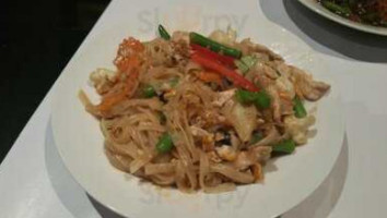 Tom Yum Thai Cuisine food