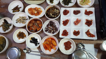 아리랑식당 food