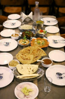 Larilappa Family food
