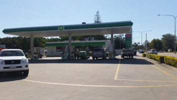 Bp Truckstop outside