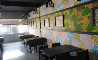 Malbar Restaurant inside