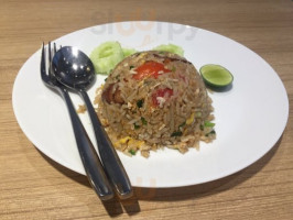 Koko Thai Vegetarian Cuisine food