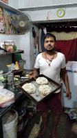 माँ लक्ष्मी केक कॉर्नर (maa Lakshmi Cake Corner food