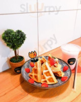 Homing Cafe Guī Cháo Kā Fēi Shǒu Zuò Liào Lǐ food