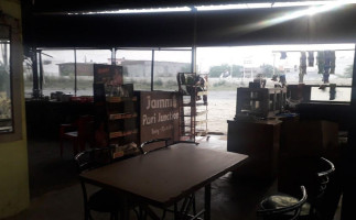 Sunny Dhaba inside