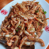 Hé Yǎ Gǔ Cān Tīng food
