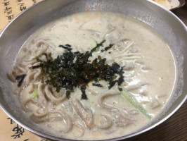 청루봉평메밀막국수전문점 food