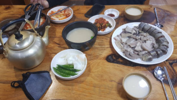 천복순대국밥 food