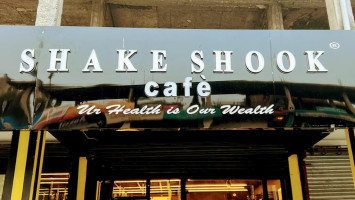 Shake Shook Cafe food