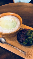 Chun Chún Yì Rén food