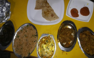 Akhi Bhai (rama Bhaii)tiffin Shop (tea, Bada, Chop, Idli) food