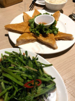 Qià Tū Qià Tài Shì Cān Tīng food