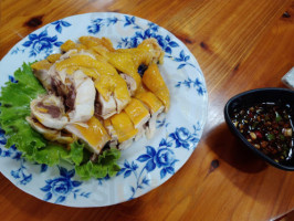 Lì Yuán Zūn Chǎng Xiāng Tǔ Xiǎo Chī food