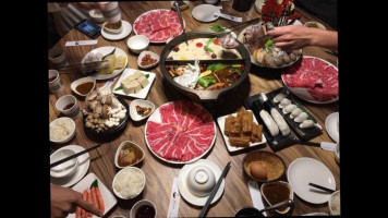 Niú Yuán Huǒ Guō Liào Lǐ food