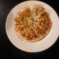 Gino Fontains Pizza and Restaurant food