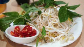 Pho Mai Vietnamese Beef Noodle Soup food