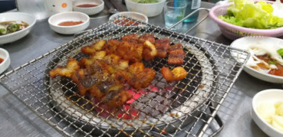 산호아나고곰장어 food