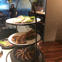 Yōu Xī Shāo Ròu food