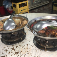Bàn Tiān Yán é Ròu Yā Ròu Xiǎo Chī food