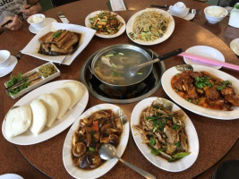 Tián Luó Wū Tǔ Jī Chéng food