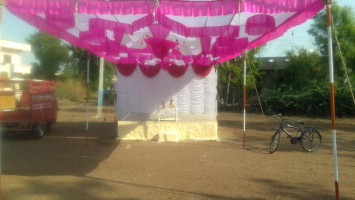 Khushi Beauti Parlor Sakri outside